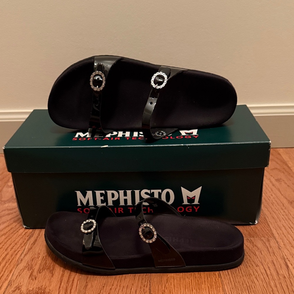 Mephisto Glossy Black Womens Sandals